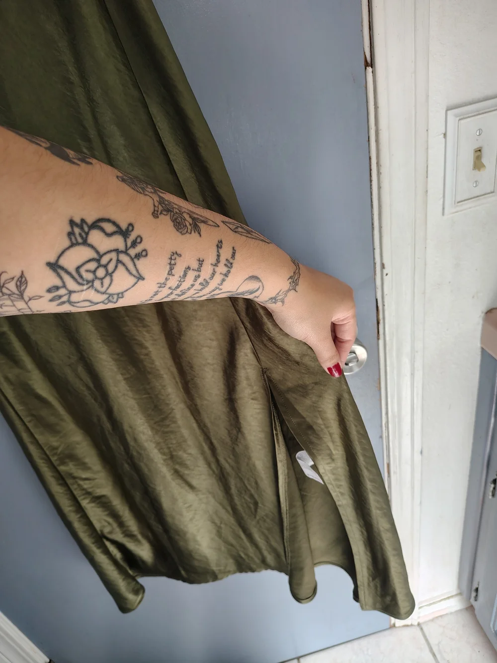 Forever 21 Olive Slip Maxi Dress with Cowl Neck - Picture 3 of 6